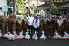 SD dan SMP di Kota Cirebon dapat bantuan ribuan alat olahraga 