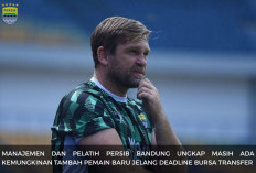 Jelang Penutupan Bursa Transfer, Persib Bandung Ternyata Masih Buka Peluang Tambah Pemain Baru!