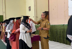 Dinsos Gelar Wisuda Graduasi Mandiri KPM PKH 