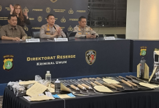Demo di Jakarta Hari Ini: 65 Orang Diamankan, Polisi Sita 201 Botol Kaca dan 7 Jeriken Bensin