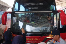 Jelang Nataru, Puluhan Bus di Cirebon Diperiksa Ketat: Tidak Layak Jalan Langsung Dilarang!