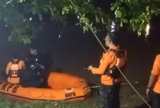 Pencarian Bocah Hanyut di Cirebon Dihentikan Sementara, Dilanjutkan Pagi Ini