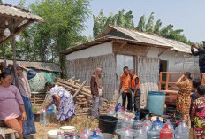 Kekeringan Melanda Cirebon, BPBD Salurkan 24 Ribu Liter Air Bersih