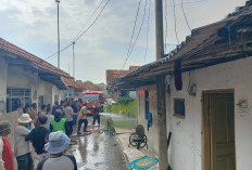 Kebakaran di Galagamba Cirebon, Tiga Unit Rumah Ludes Dilahap Si Jago Merah