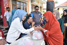 Operasi Pasar Bersubsidi di Cilimus Diserbu Warga, 3.600 Paket Sembako Disediakan Jelang Idulfitri