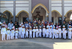 Sunatan Massal dan Cek Kesehatan Gratis Warnai Semarak Maulid Nabi di Desa Cikancas