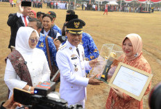 SMPN 7 Raih Kembali Piala Adiwiyata Mandiri Setelah 12 Tahun