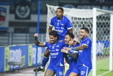 Persib Bandung Menggila! Libas Madura United 5-0, Kukuh di Puncak Klasemen