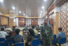 Jaga Sinergitas Lintas Sektor, Babinsa Kebonbaru Monitor Rakor Penetapan Zakat