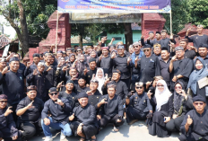 Ratusan Kuwu Hadiri Haul Mbah Kuwu Sangkan, Wabup Ungkap Kunci Kemajuan Kabupaten Cirebon
