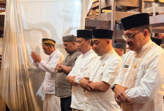 Pemkot Cirebon Gelar Ziarah dan Salat Berjamaah, Wujud Syukur di Hari Jadi ke-599