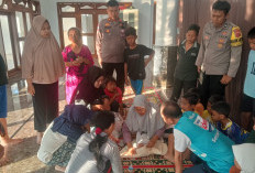 Bayi Laki-Laki Baru Lahir Ditemukan Menangis dalam Kantong Biru di Pos Kamling Cirebon