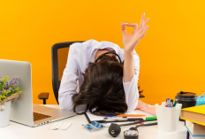 9 Cara Membuat Meja Kerja Lebih Nyaman agar Mood Kerja Tetap Terjaga