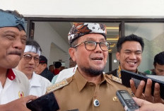 Wali Kota dan Bupati Cirebon Tegas: Malam Tahun Baru Tanpa Kembang Api, Warga Diajak Refleksi dan Doa