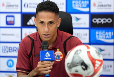 Komentar Menohok Pelatih Persija usai Kalah dari Persib dan Bruno Kena Kartu Merah