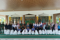 Peduli Pendidikan, Arhanud 14 dan Persit KCK Bantu Siswa SMPN 12 Kota Cirebon