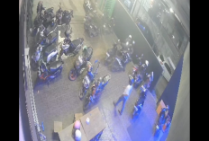 Motor BCL Raib saat Kerja di Cirebon, Rekaman CCTV Ungkap Aksi Pria Berhelm
