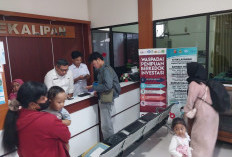 Warga Kota Cirebon Ramai-ramai Aktivasi IKD 