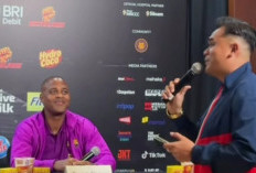 Kluivert Absen dalam Laga Barca Legends vs DRX Legends di GBK, Ini Penyebabnya