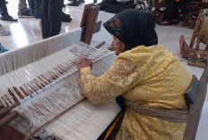 Mengenal Tenun Gadod: Kain Tradisional Nunukbaru yang Bertahan Ratusan Tahun di Tengah Modernisasi