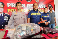 Bobol Atap Toko, Gasak Ratusan Bungkus Rokok: 2 Pelaku Pencurian di Cilimus Dibekuk 