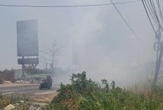 Asap Pembakaran Sampah Ganggu Jarak Pandang di Mertapada Wetan, Warga Minta Penanganan