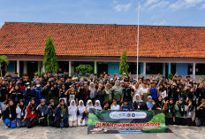 BEM STMIK IKMI Cirebon Gelar Aksi Tanam Mangrove dan Bersih Pantai