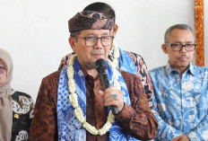 Bupati Imron Tekankan Kualitas Guru dan Digitalisasi Usai Revitalisasi 12 SMP di Cirebon