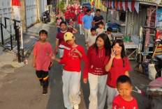 Meriah! Jalan Santai HUT ke-81 RI Warga Cangkring Cirebon Penuh Keakraban
