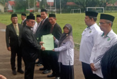MTs Miftahul Ulum Arjawinangun Terima Penghargaan Adiwiyata Tingkat Provinsi 2025