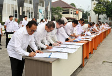 Instruksi Tegas Walikota Cirebon: Tahun 2026 Tanpa Kerja Asal Selesai