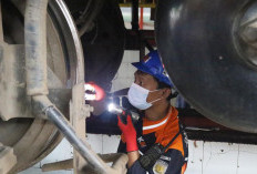 KAI Daop 3 Cirebon Optimalkan Perawatan Sarana untuk Pastikan Kelancaran Angkutan Lebaran 2026