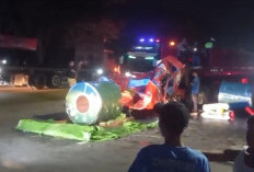 Truk Pengangkut Baja Kecelakaan di Jalur Pantura Ender, Kagok Hindari Motor