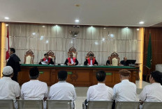 Sidang Kasus Gedung Setda Cirebon, Azis Bantah Tekanan Lelang: Hanya Arahan, Bukan Intervensi