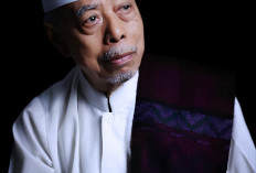 KH Hasanuddin Kriyani Resmi Dikukuhkan sebagai Sesepuh Baru Pondok Buntet Pesantren