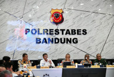 Persib vs Persija Tinggal Hitung Hari, Wagub Jabar Dorong Bobotoh Gelar Ini di Wilayah Masing-masing