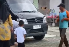 Camat Krangkeng Pastikan Balita yang Tertabrak Mobil SPPG Membaik