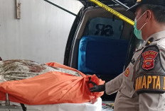 Mayat Pria Tergantung di Dapur, Temuan Barang di TKP Bikin Kaget Warga Kelurahan Drajat 