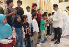 DPD Partai Golkar Kota Cirebon Rayakan HUT ke-50 Bahlil Lahadalia dengan Santunan Anak Yatim