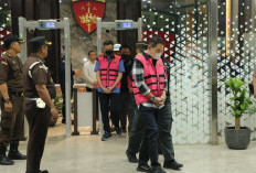 Kejagung Tahan 11 Tersangka Korupsi Ekspor CPO 2022–2024, Modus Rekayasa HS Code Terungkap