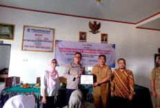 Mahasiswa KPM UIBB Gandeng OJK dan Polisi, Bekali Warga Melakasari Cara Aman Bertransaksi Digital