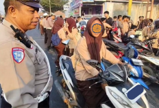 Razia Kendaraan Pelajar di Pantura Cirebon, 34 Motor Tanpa Surat Diamankan Polisi
