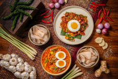 Penasaran Rasa Mie Gomak? Kuliner Khas Batak Ini Bisa Dicicipi di Cirebon