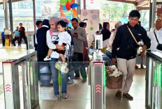 Sambut Libur Sekolah, Pemerintah Tebar Diskon Tiket Kereta Ekonomi Komersial 30 Persen