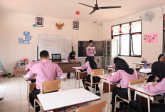 Pemerintah Tegaskan Belajar Tatap Muka Tetap Jalan Meski Krisis Global