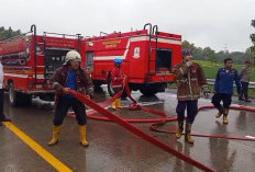 Truk Tangki Kebakaran di Tol Cipali, Lalu Lintas Kembali Dibuka, Pemadaman Selesai