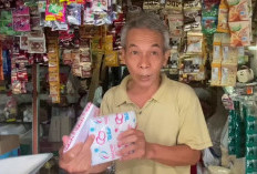 Harga Plastik dan Sembako Melonjak di Cirebon, Pedagang Mengeluh