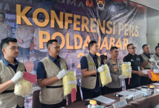 Polda Jabar Bongkar Pabrik Mie Basah Berformalin, Untung Ratusan Juta per Bulan