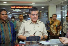 Menaker Pastikan Posko THR-BHR Tetap Siaga Saat Libur, Aduan THR Jadi Prioritas Pengawasan