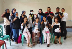 Sisihkan Uang Kenclengan, Pegawai Kecamatan Lemahwungkuk Bantu Ibu Hamil KEK Cegah Stunting